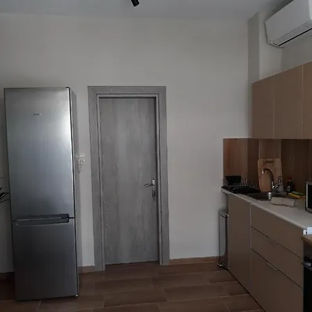 Studiosbank Kab D Appartement Dráma